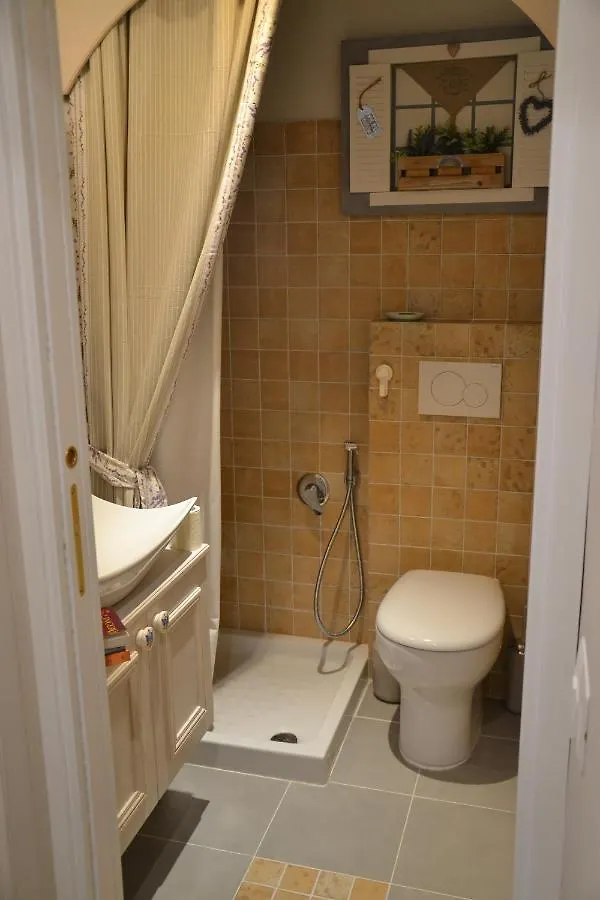 Apartment Luminoso Monolocale Porta Romana Milan